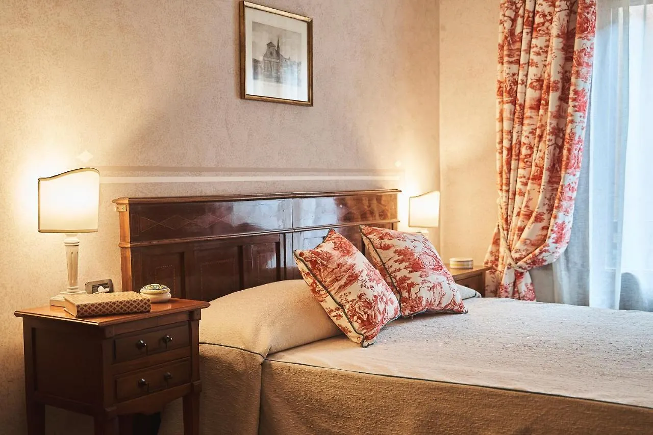 *** Guest house Locanda De' Ciompi Florence Italy