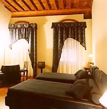 Locanda De' Ciompi Florence 3*,
